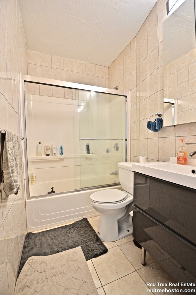 Photo - 1616 Beacon St Unidad 3