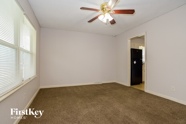 4310 Ditzler Ave