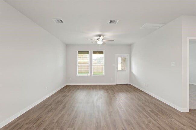 Photo - 21002 Armstrong County Dr