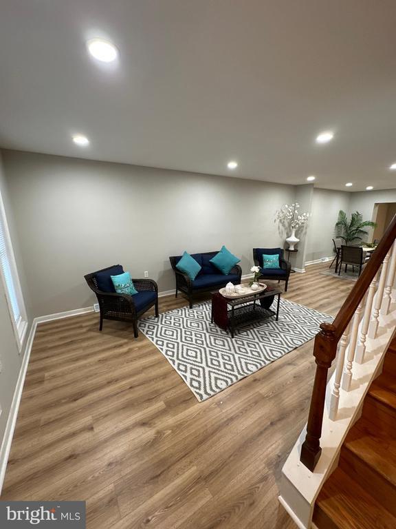 Photo - 6521 Gildar St