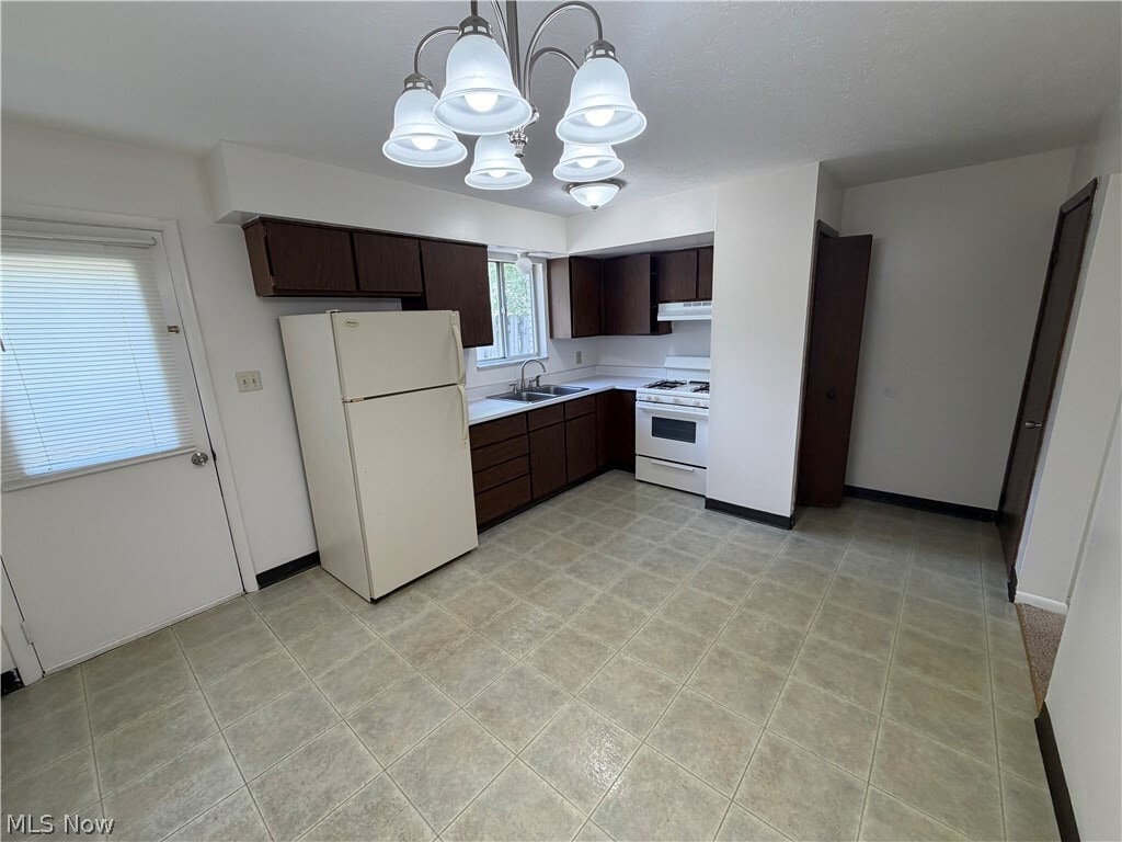 Photo - 672 Loomis Ave Unit 682