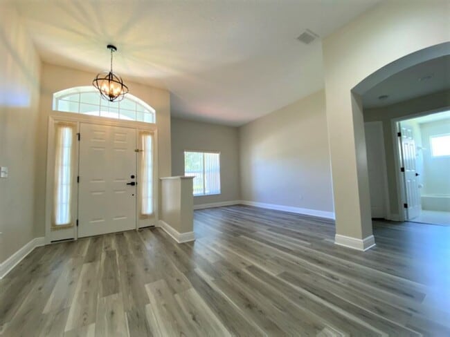 Photo - Beautiful 3 Bedroom Home in Ormond Beach!