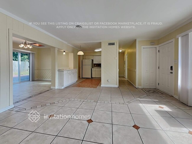 Photo - 508 Zinnia Dr