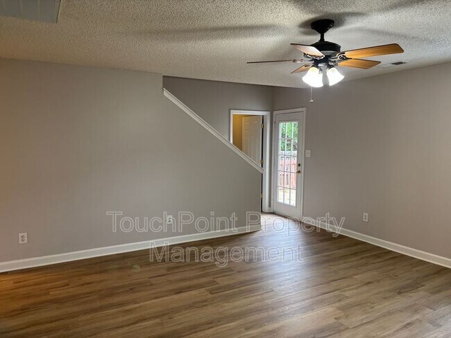 Photo - 2032 Beckwith Ln House