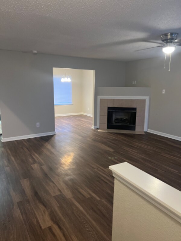 8000 Marsha Woods Dr