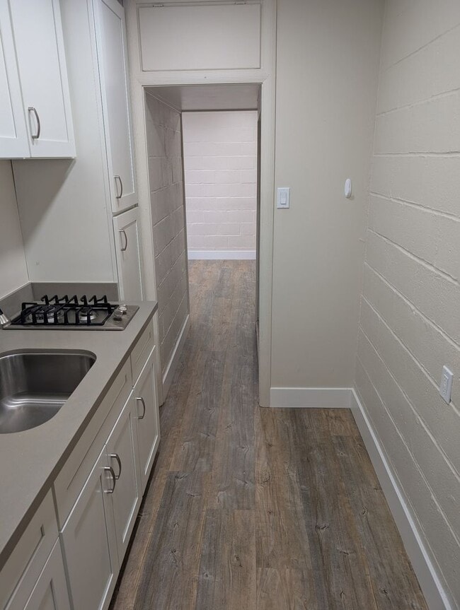 Photo - Two months free rent-Studio in Central Davis