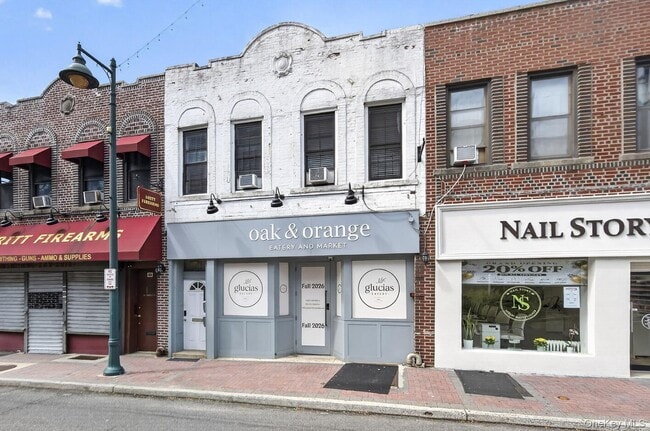 Building Photo - 91 Mineola Blvd Unit A