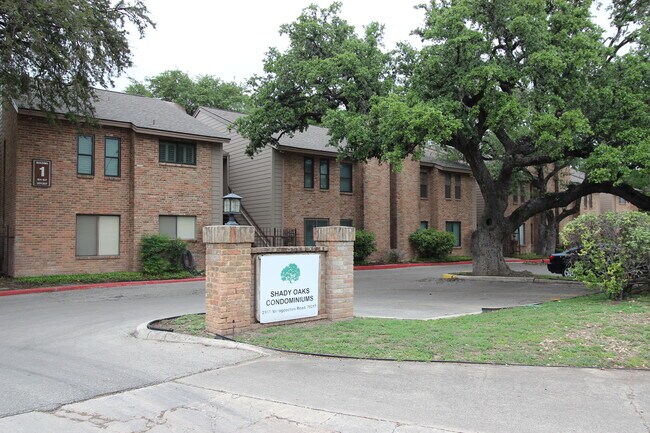 Photo - 2935 Nacogdoches Rd Condo Unit 105