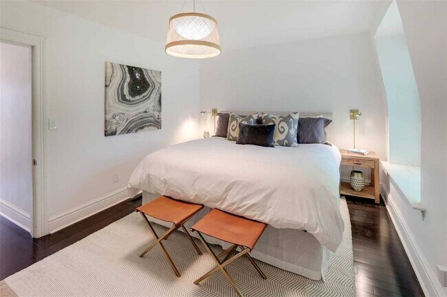 Photo - 340 Concord Av