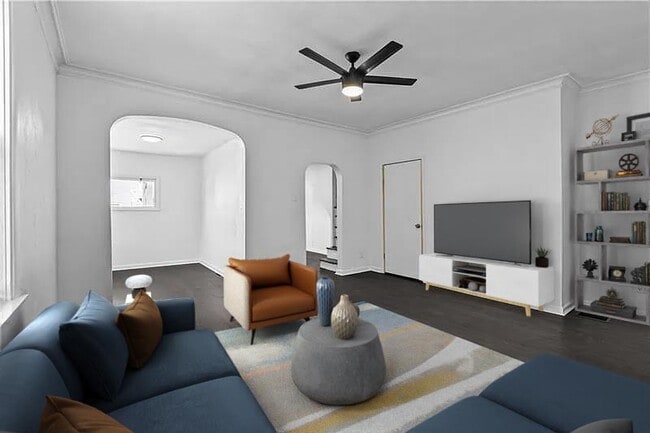 Photo - 4923 Butler St