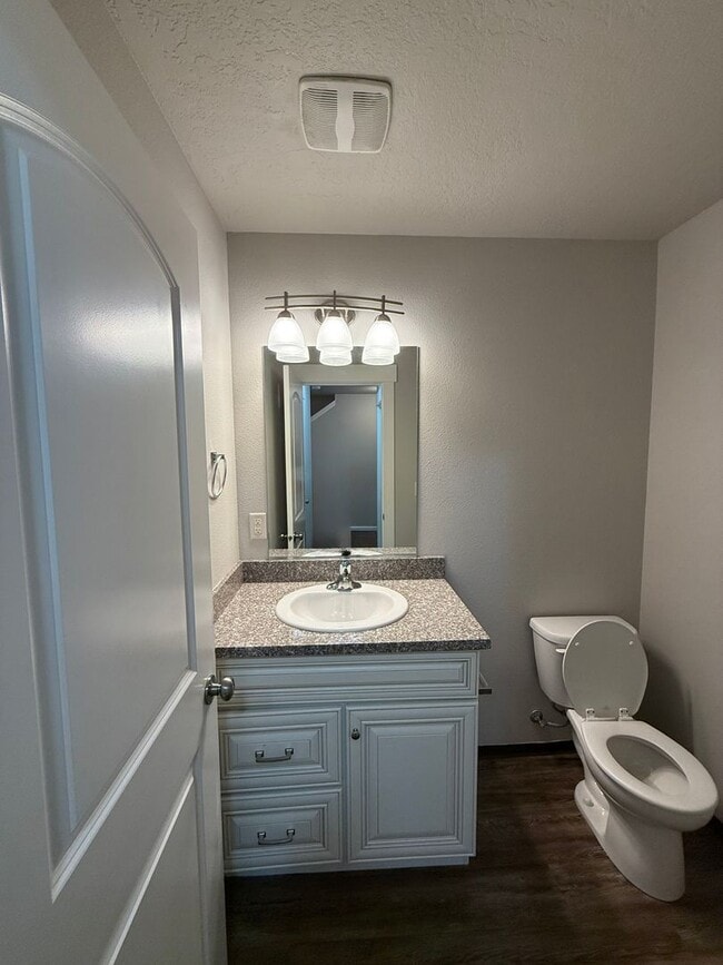 Photo - 10419-10421 Maxwell Lane Unit 10419 Maxwell Lane