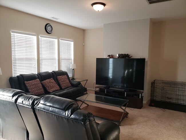 Photo - Unfurnished 3 Bedroom 2.5 bath home in The Landing at Mill Creek