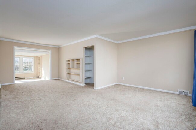 Photo - 8620 Milan-Oakville Rd