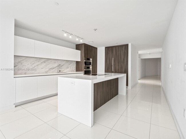 Photo - 851 NE 1st Ave Unit 4801