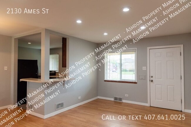 Photo - 2130 Ames St