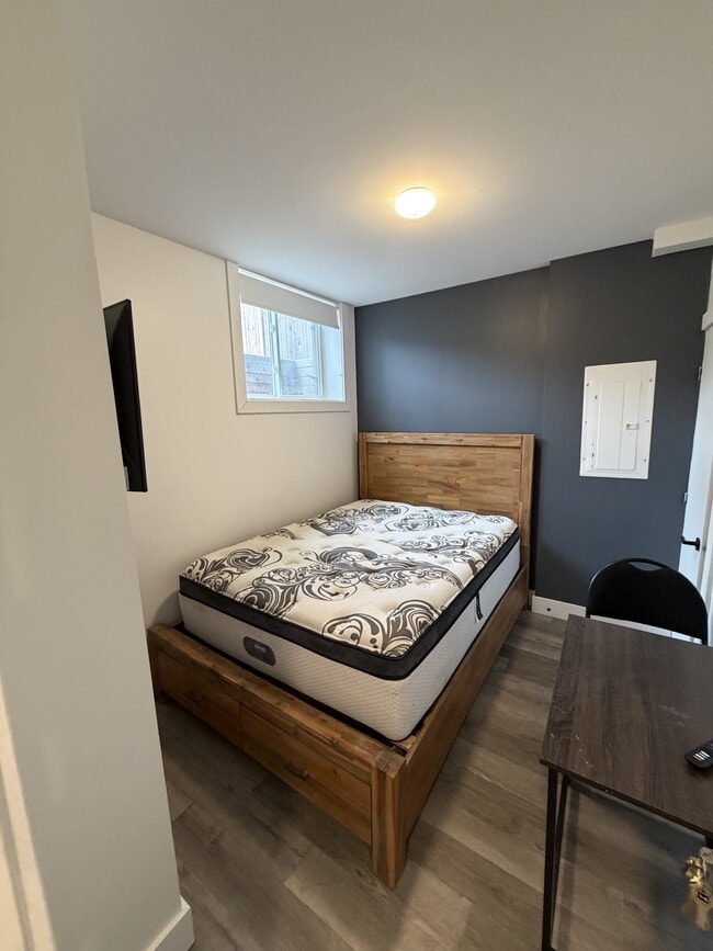 Photo - 227 Ave Blackburn