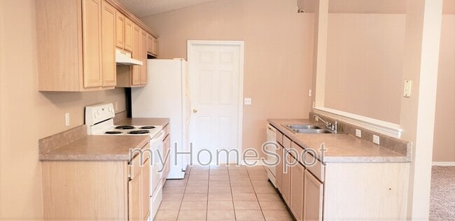 Photo - 2488 Gulf Breeze Ave