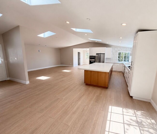 Photo - 15047 Meadow Oak Pl