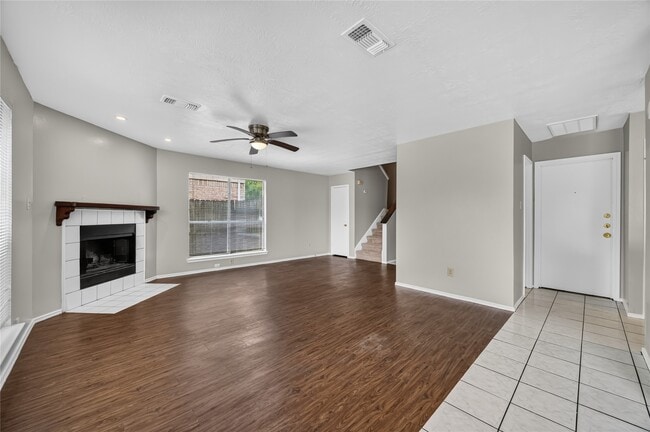13610 Repa Ln