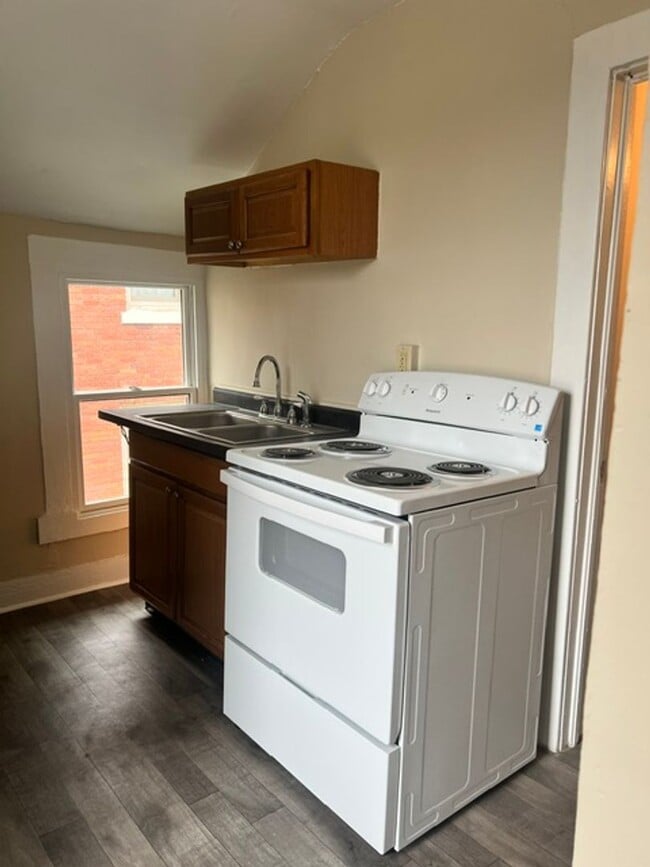 Photo - 1201 Columbia Ave Unit 1201-1