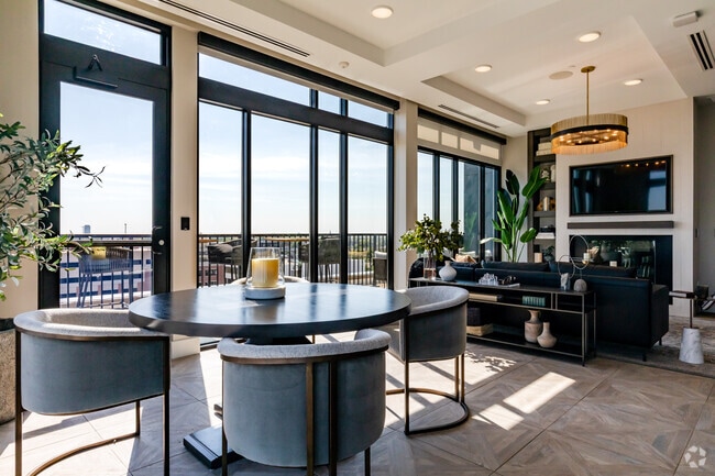 Interior Photo - The Fynn