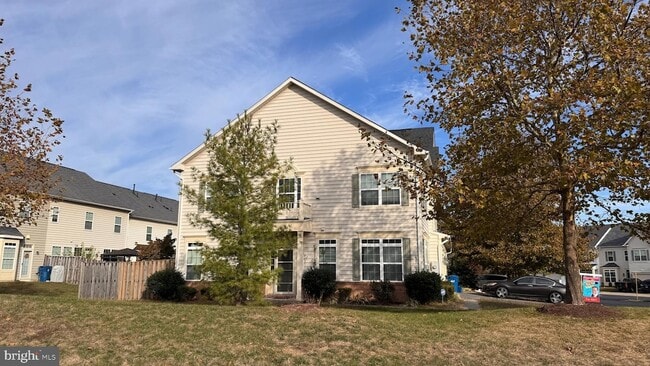 Photo - 110 Gate Stone Ln