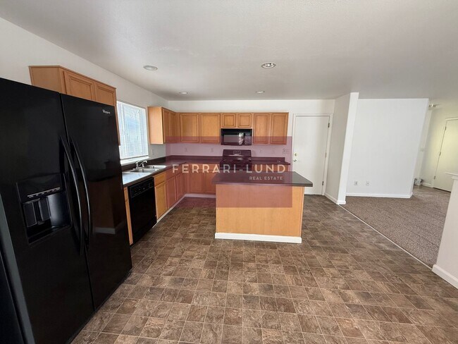 Photo - ??Located in Stead, with easy access to local amenities & parks - Kay DeAlba Property!!??