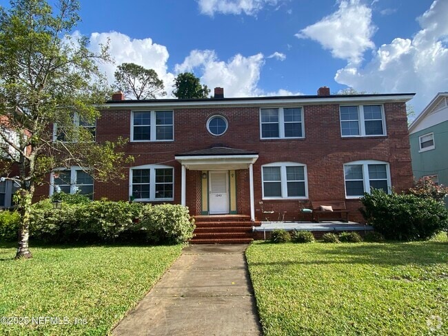 Building Photo - 1245 Belmont Terrace Rental