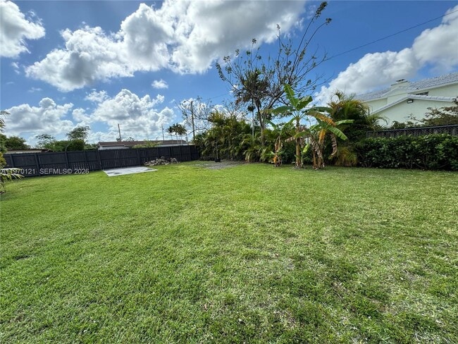 8400 SW 46th St
