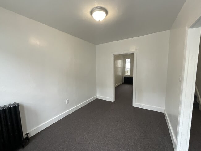 Photo - 650 W College Ave