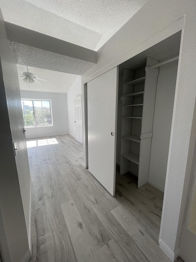 37468 Cambridge Ln