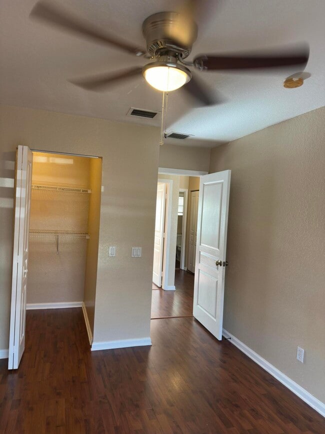 Photo - 5409 Eastbay Dr