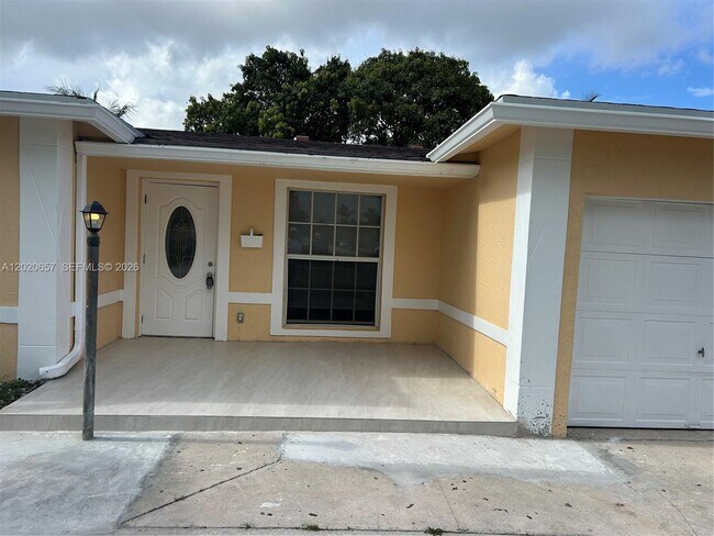 Photo - 6701 SW 7th Pl