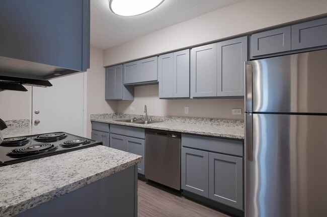 Photo - Esplanade at City Park