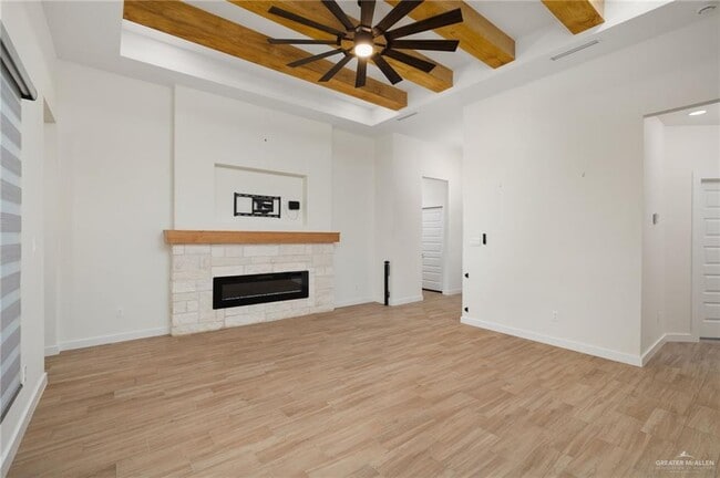 Photo - 18 S Peak Dr