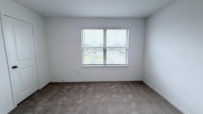 Photo - 1372 Bright Hl Dr