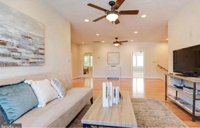 Photo - 12037 Stuart Ridge Dr