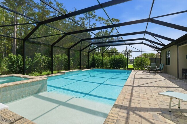 Photo - 11012 Castlereagh St