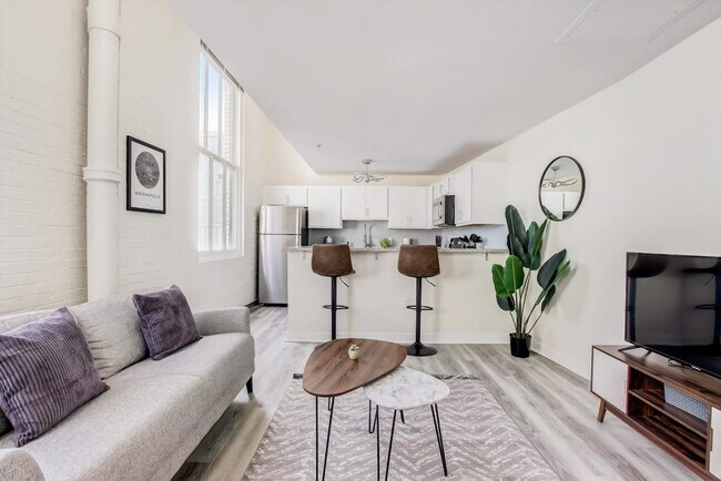 Photo - 50 N Illinois St Unit ID1014565P