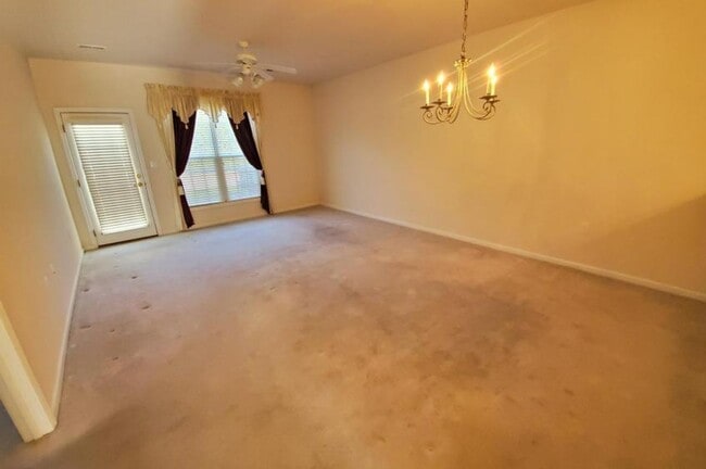Photo - Single Level Townhouse in Campbell County