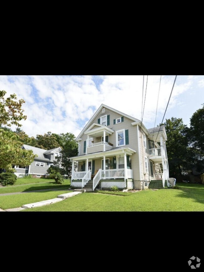 Building Photo - 22 Wooding St Unit 22 wooding Rental