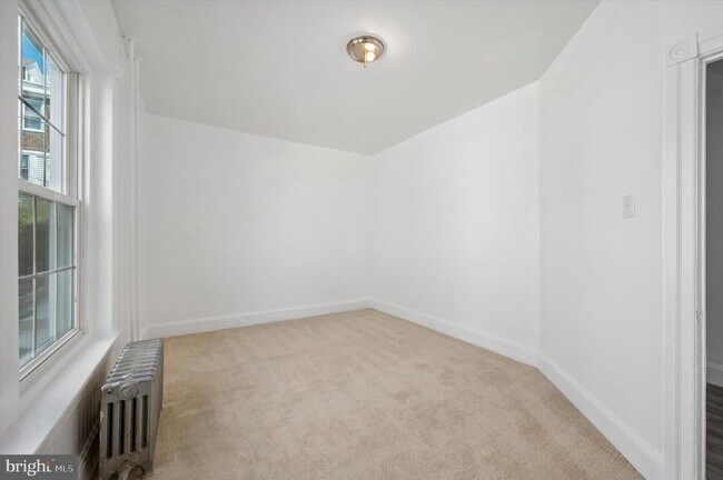 Photo - 4319 Mitchell St