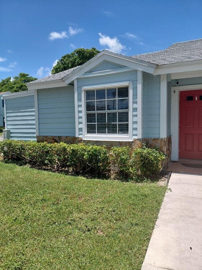 Photo - 13776 SW 149th Cir Ln Unit 4-79