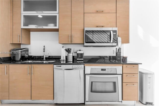 Photo - 60 SW 13th St Unit 3416