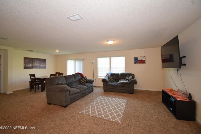 Photo - 3733 Shiner Dr