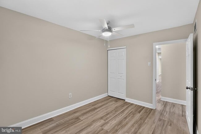 Photo - 9312 Edmund St
