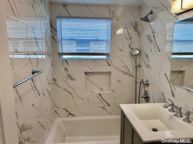 Photo - 254 E Beech St