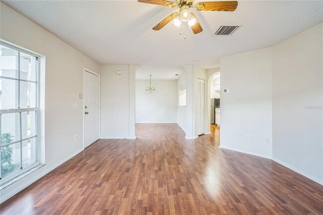 Photo - 523 Kensington Lake Cir