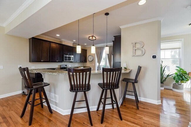 Photo - 415 N President St