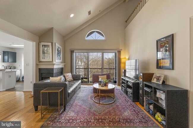 Photo - 164 Kendrick Pl Unit 164-36